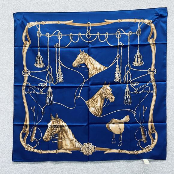 Equestrian Horse Print Scarf Womens Large Made in Italy Polyester 27x27 Square - Picture 1 of 7